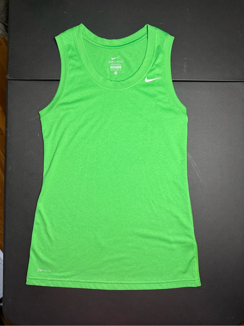 Nike Dri-FIT Women's XS Green Athletic Tank Top Running Workout Sleeveless